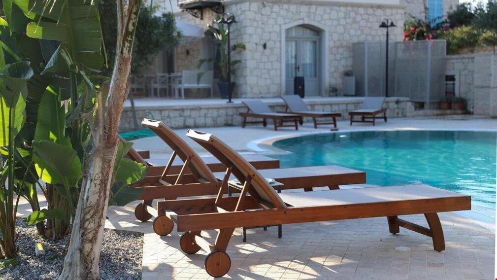 אלאקאטי Triangulo Hotel מראה חיצוני תמונה